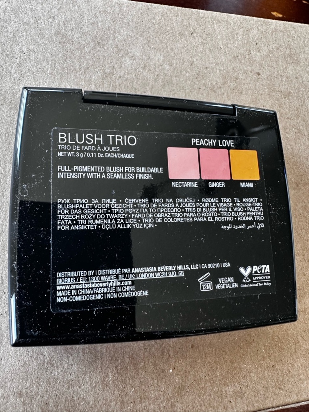 Anastasia Blush Trio Palette — Peachy Love Shades - Picture 6 of 6